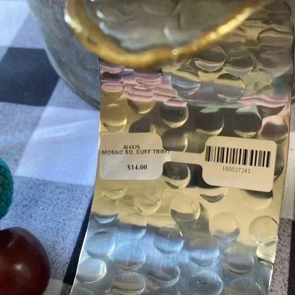 Mosaic Cuff Bracelet 7 1/8 " Around & Wooden Beaded Necklace 20 inches Long - Picture 7 of 10